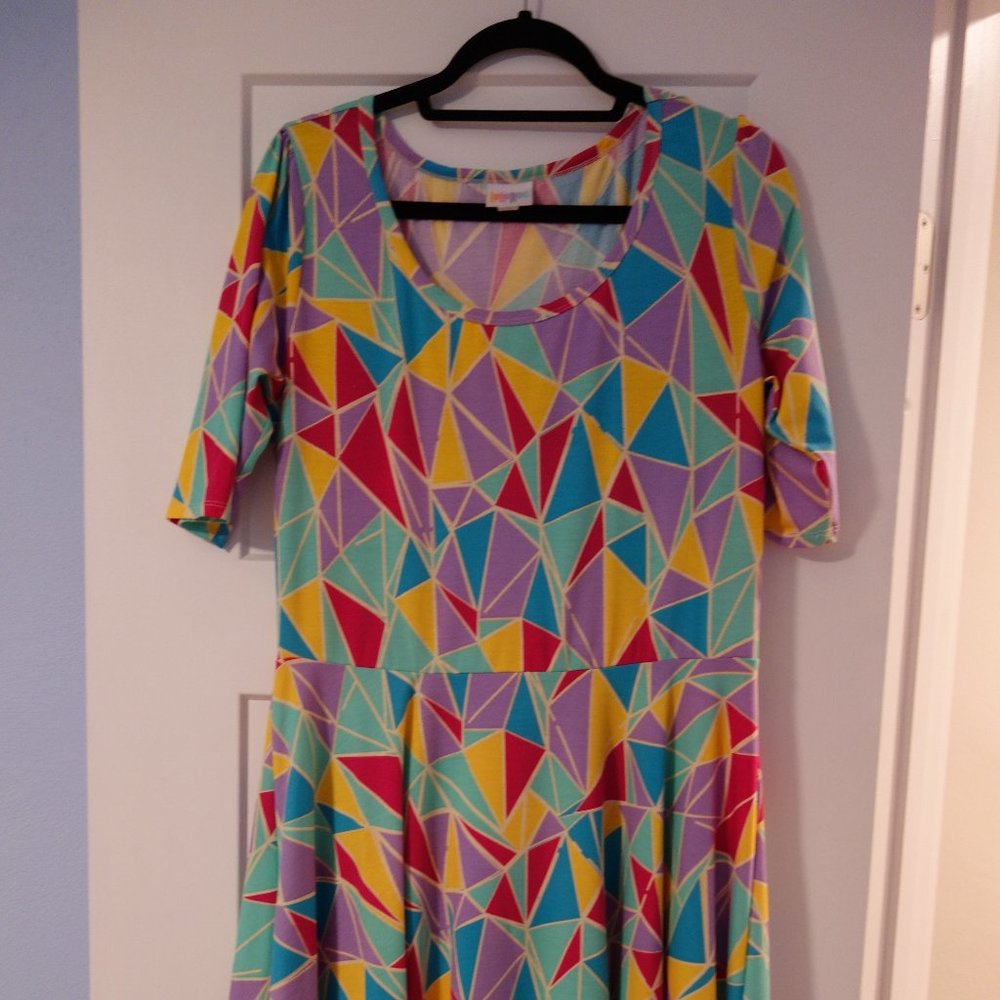 LuLaRoe Nicole Dress -- Bright Triangles -- 2XL